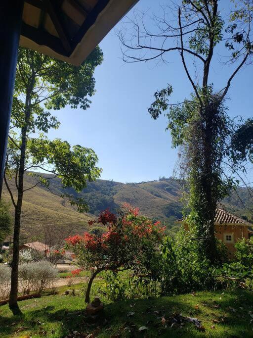Recanto Dos Beija Flores, Chale Bougainville Monte Alegre do Sul Esterno foto